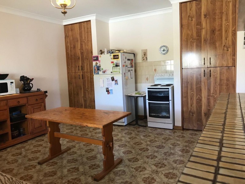 69 Close Street, Parkes NSW 2870