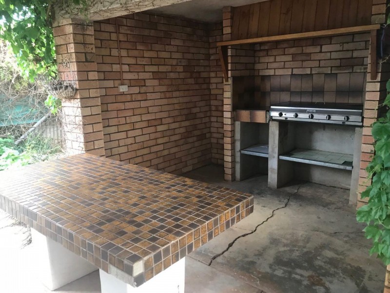 69 Close Street, Parkes NSW 2870