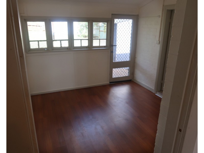 53 Albert Street, Parkes NSW 2870