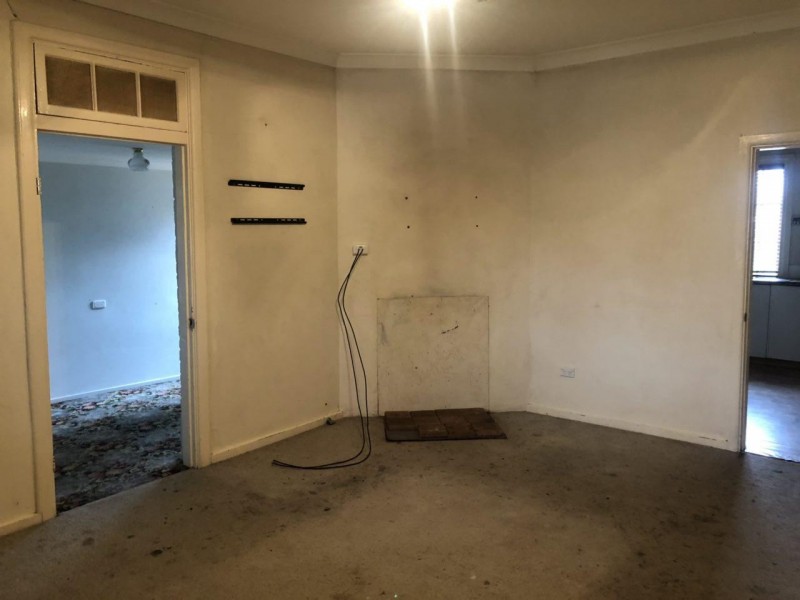 11a Close Street, Parkes NSW 2870