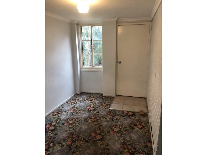 11a Close Street, Parkes NSW 2870