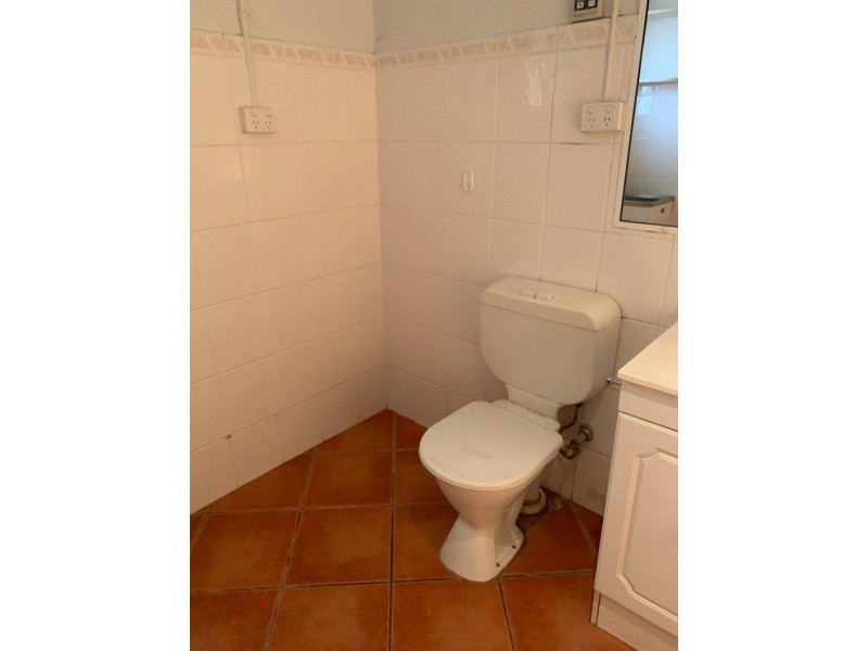 11a Close Street, Parkes NSW 2870