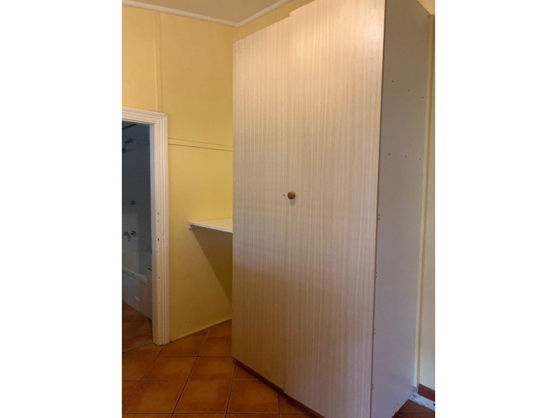 11a Close Street, Parkes NSW 2870