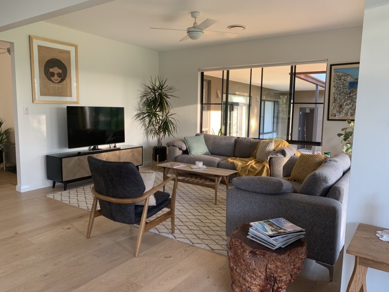 “Alkira” 202 Military Road, Parkes NSW 2870