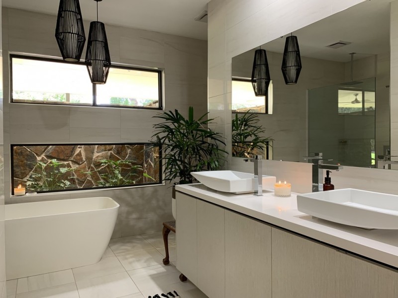 “Alkira” 202 Military Road, Parkes NSW 2870
