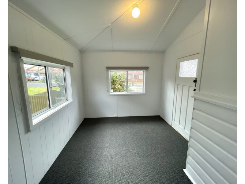 1 Carrington Street, Parkes NSW 2870