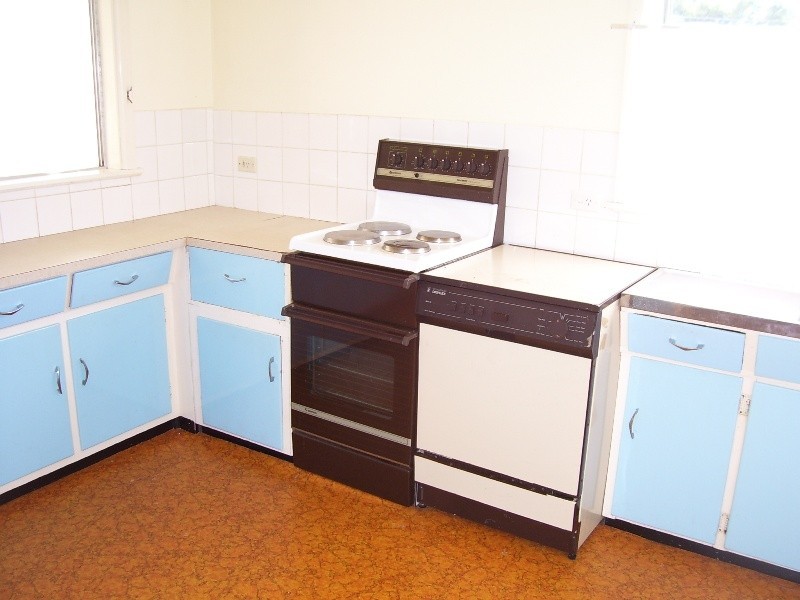 11 Wattle Street, Parkes NSW 2870