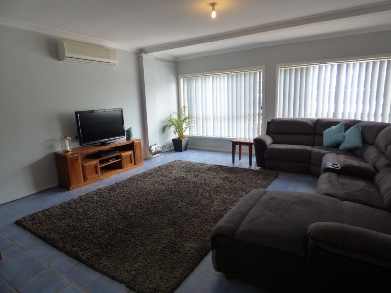 38 South Gloucester Street, Forbes NSW 2871