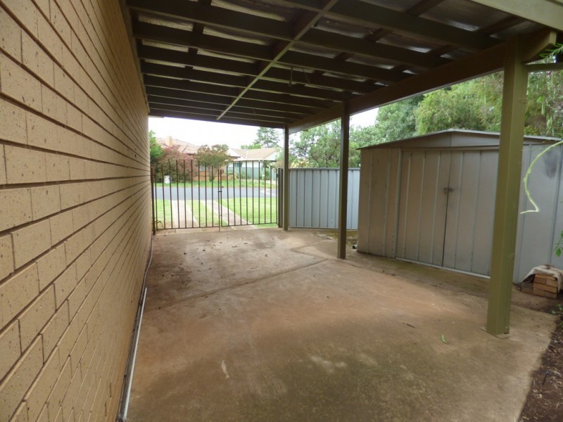 2 Blue Gum Street, Forbes NSW 2871