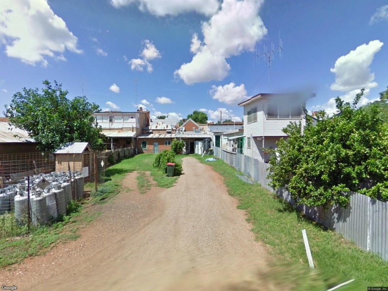 74 Caswell Street, Peak Hill NSW 2869