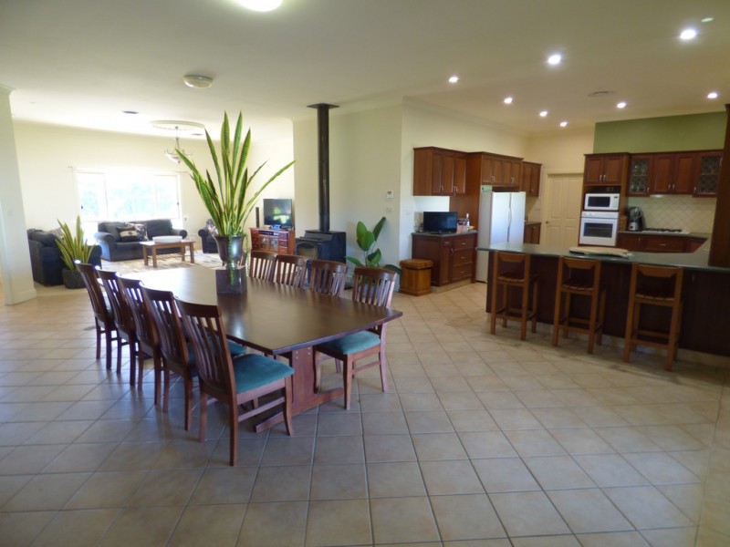 16 South Lead Road, Forbes NSW 2871