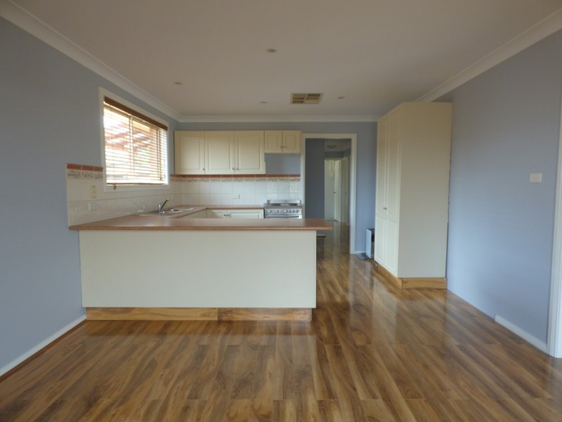 7 Powter Street, Forbes NSW 2871