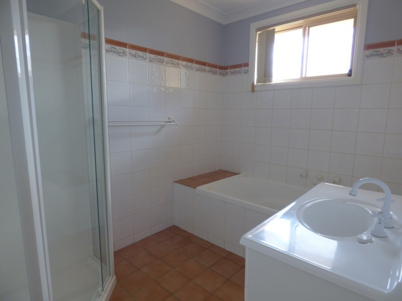 7 Powter Street, Forbes NSW 2871