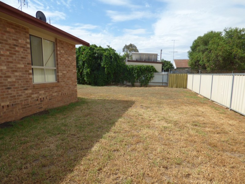7 Powter Street, Forbes NSW 2871