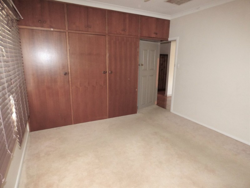 3 Bartley Street, Forbes NSW 2871