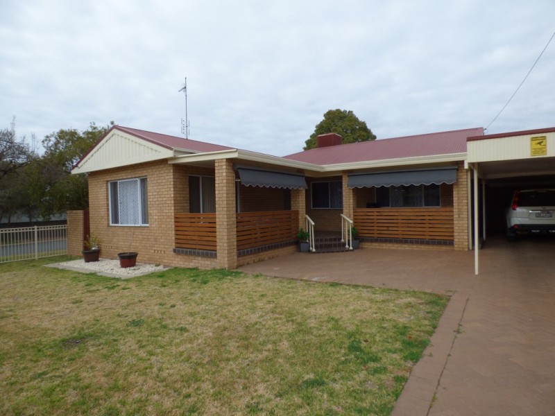 28 Mcdonnell Street, Forbes NSW 2871