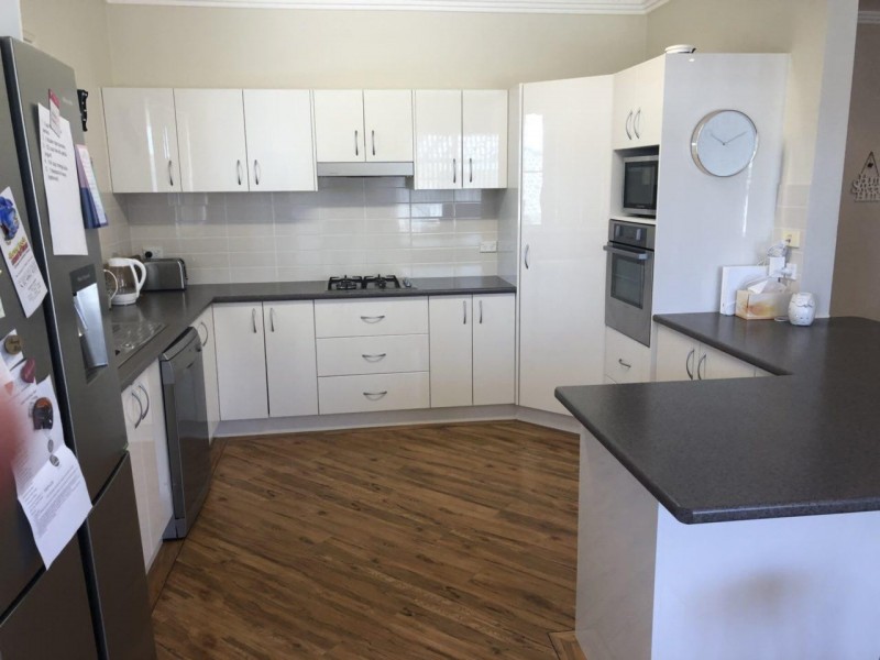 13 Koala Street, Parkes NSW 2870