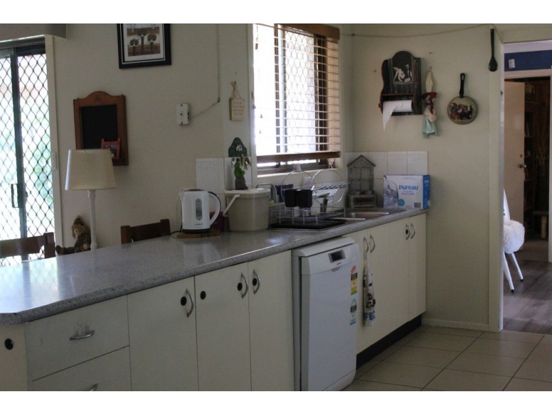 3 Thomas Tom Crescent, Parkes NSW 2870