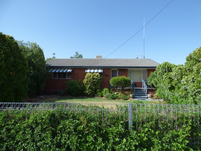 24 Forester Street, Forbes NSW 2871