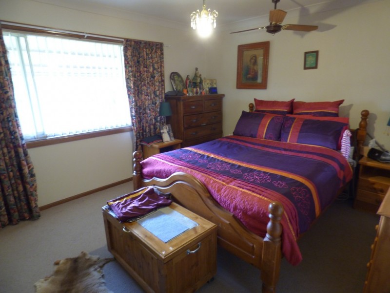 24 Forester Street, Forbes NSW 2871