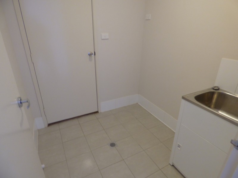 10 John Girdham Place, Forbes NSW 2871