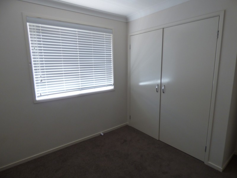 10 John Girdham Place, Forbes NSW 2871