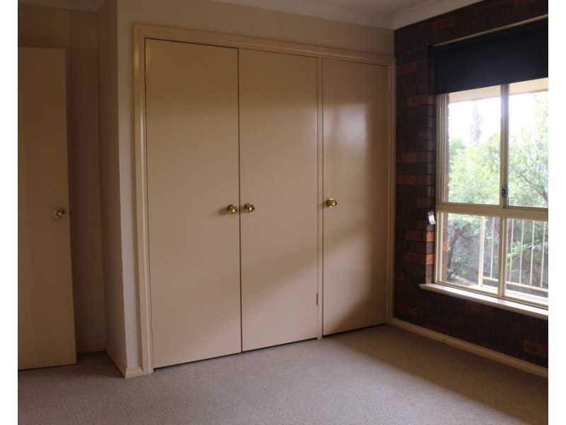 2/22 Howard Street, Parkes NSW 2870