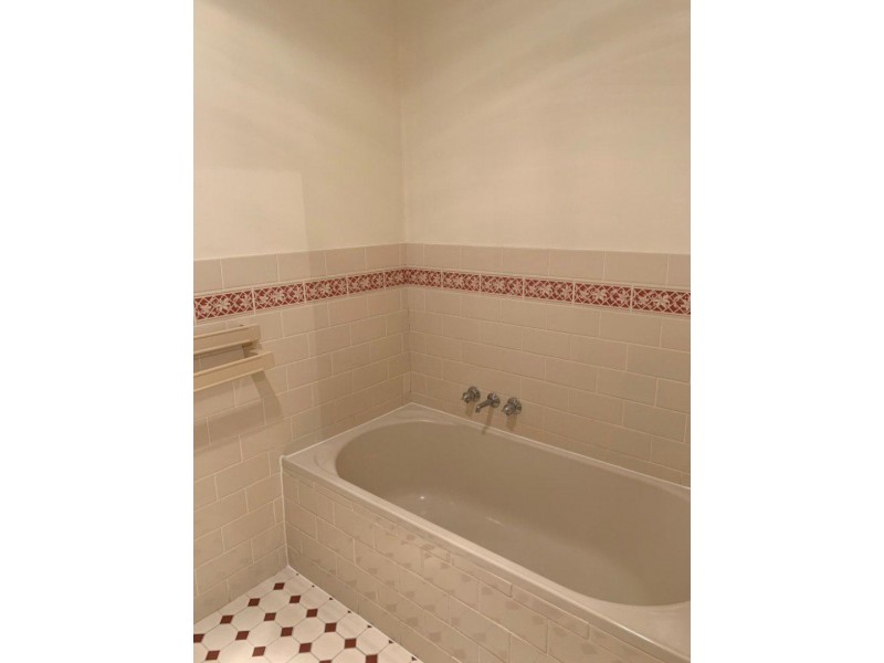 3/86a Mitchell Street, Parkes NSW 2870