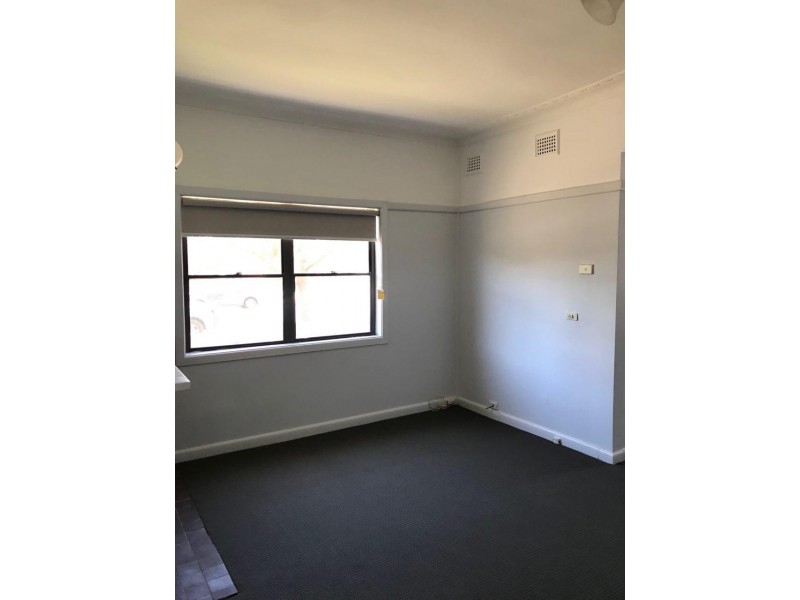 1 Melbourne Street, Parkes NSW 2870