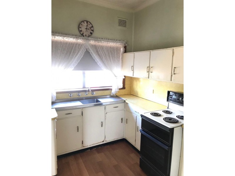 1 Melbourne Street, Parkes NSW 2870