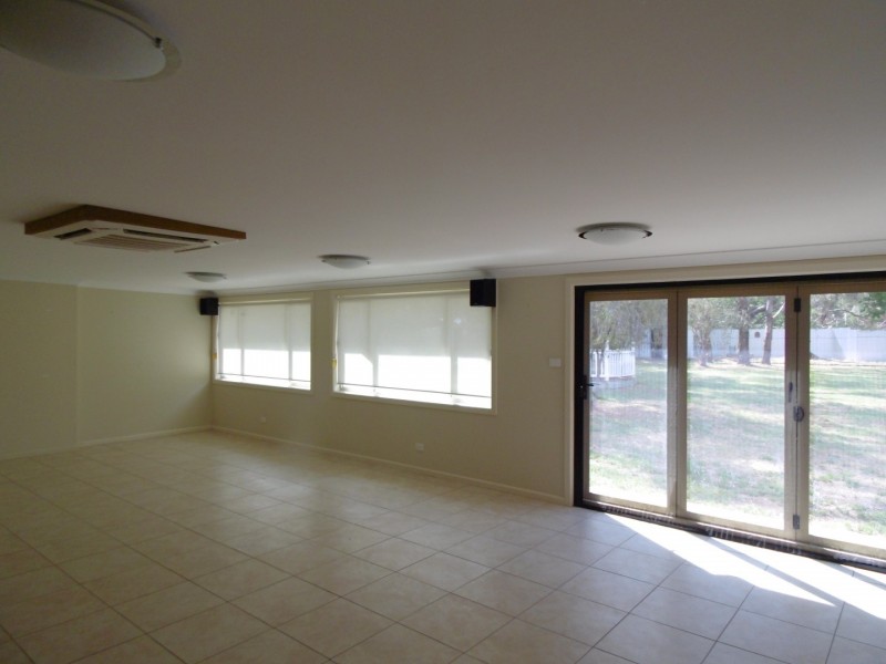 2271 Newell Highway, Tichborne NSW 2870