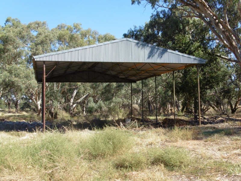 2271 Newell Highway, Tichborne NSW 2870