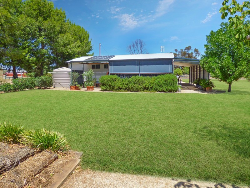 61 Oberon Street, Eugowra NSW 2806