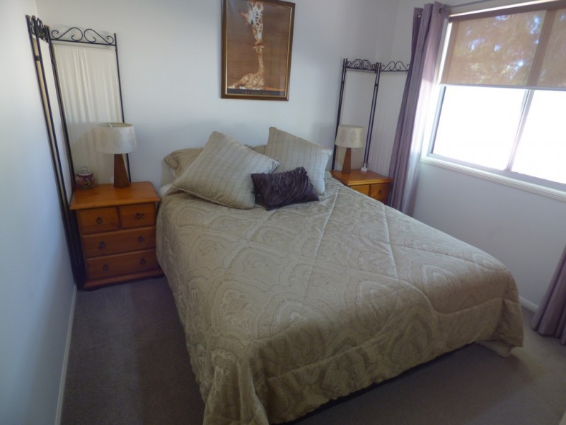 61 Oberon Street, Eugowra NSW 2806