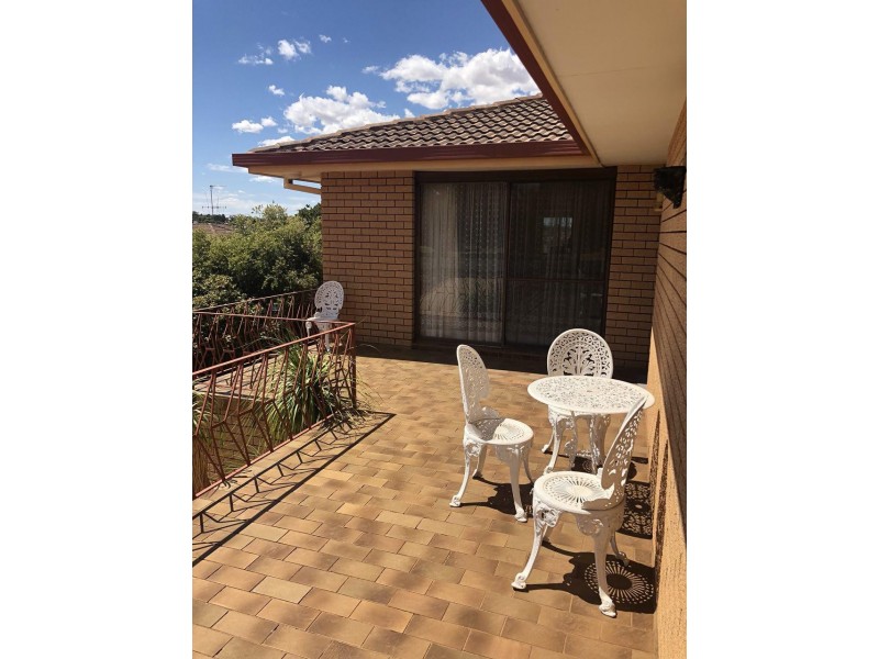 17 Jubilee Street, Parkes NSW 2870