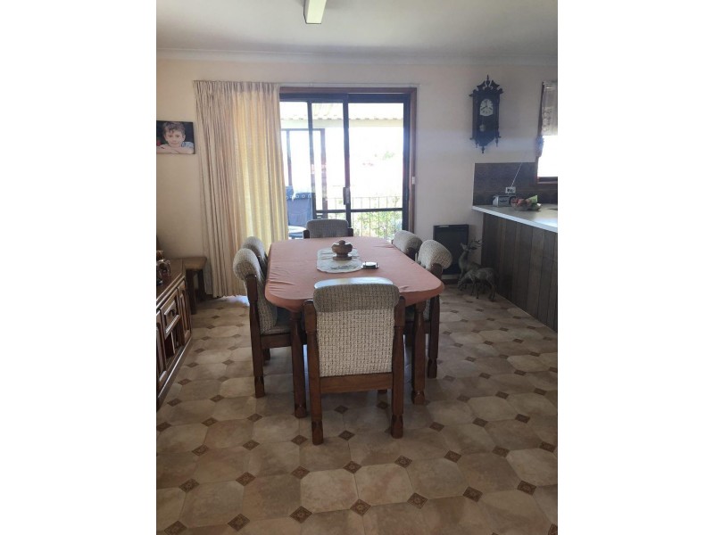 17 Jubilee Street, Parkes NSW 2870