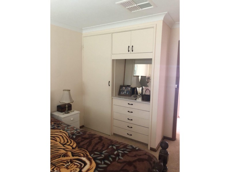17 Jubilee Street, Parkes NSW 2870