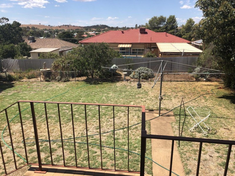 17 Jubilee Street, Parkes NSW 2870