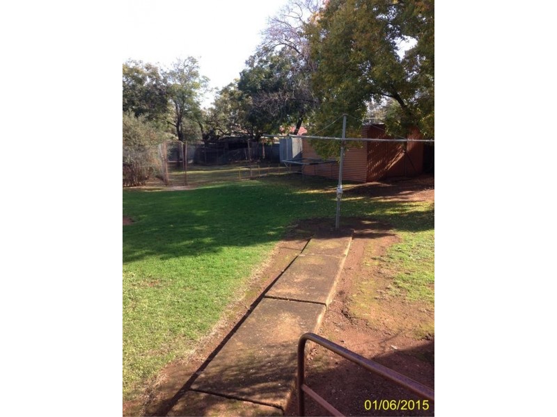 118 Euchie Street, Peak Hill NSW 2869