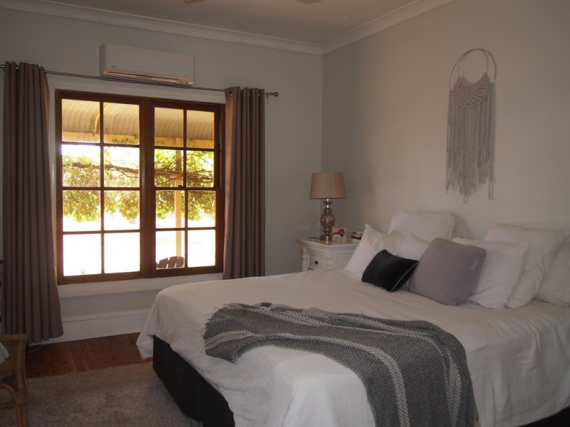 45 Maitland Street, Condobolin NSW 2877