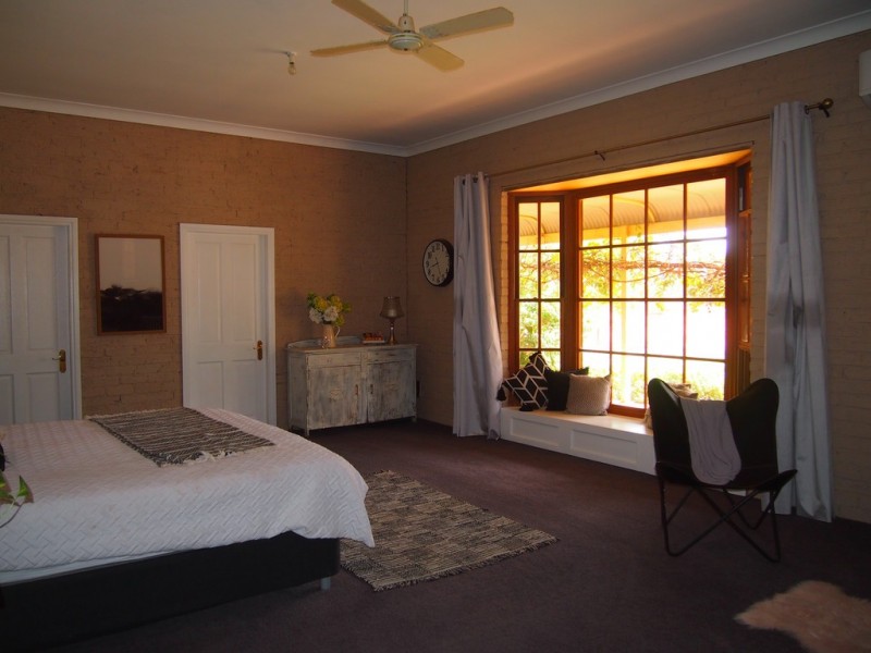 45 Maitland Street, Condobolin NSW 2877