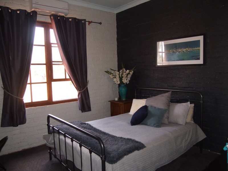 45 Maitland Street, Condobolin NSW 2877