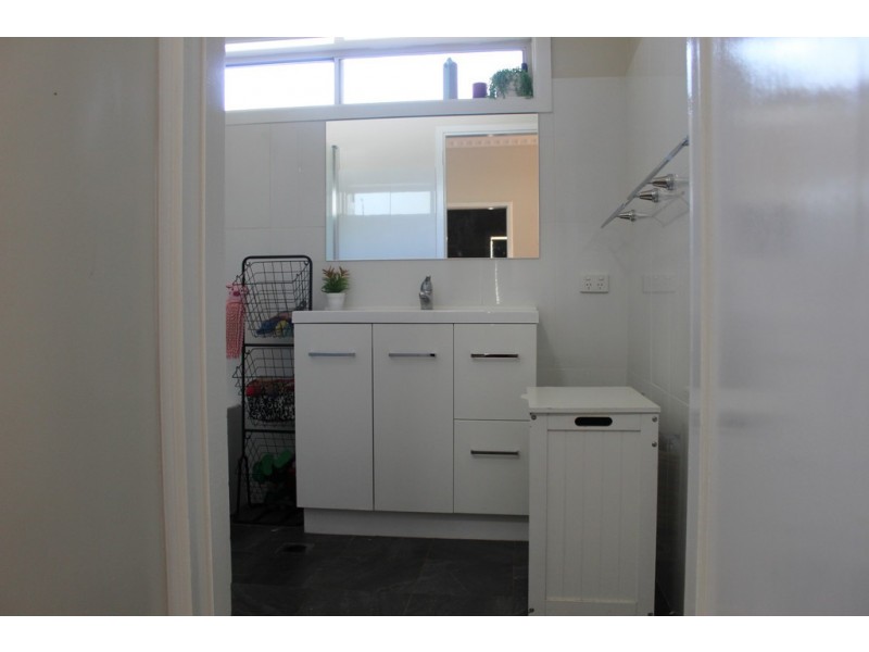 387 Clarinda, Parkes NSW 2870