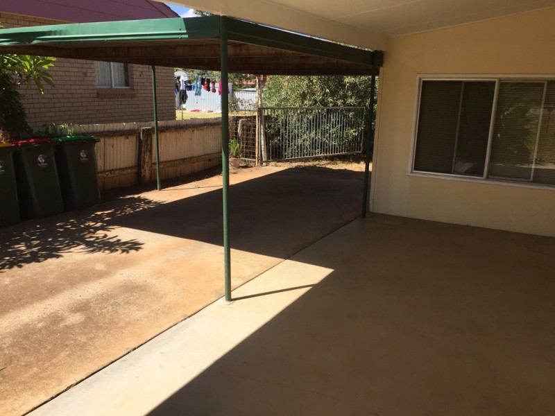 43 Brolgan Road, Parkes NSW 2870