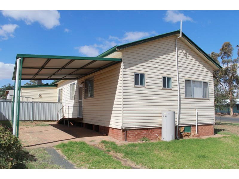 1/29 Melrose Street, Condobolin NSW 2877