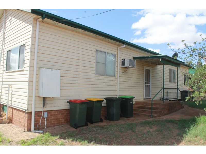 1/29 Melrose Street, Condobolin NSW 2877