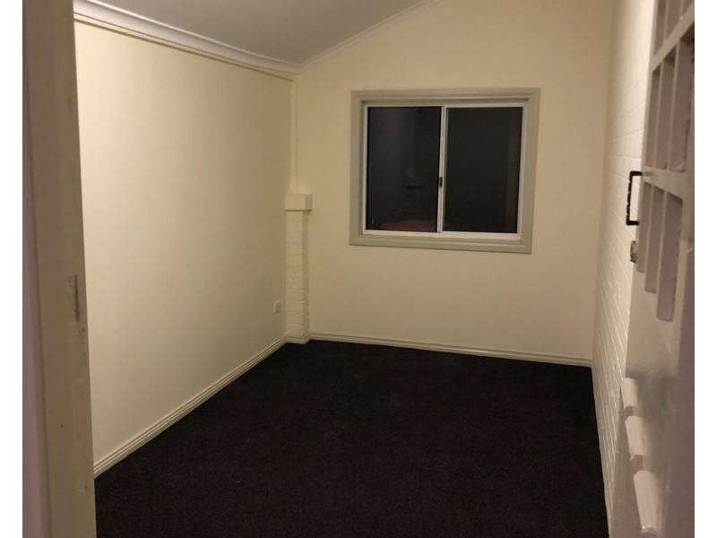 53 Albert Street, Parkes NSW 2870