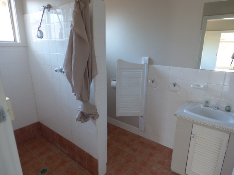 195 Farnell Street, Forbes NSW 2871