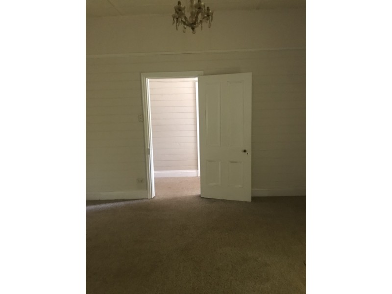 21 Dugga Street, Peak Hill NSW 2869