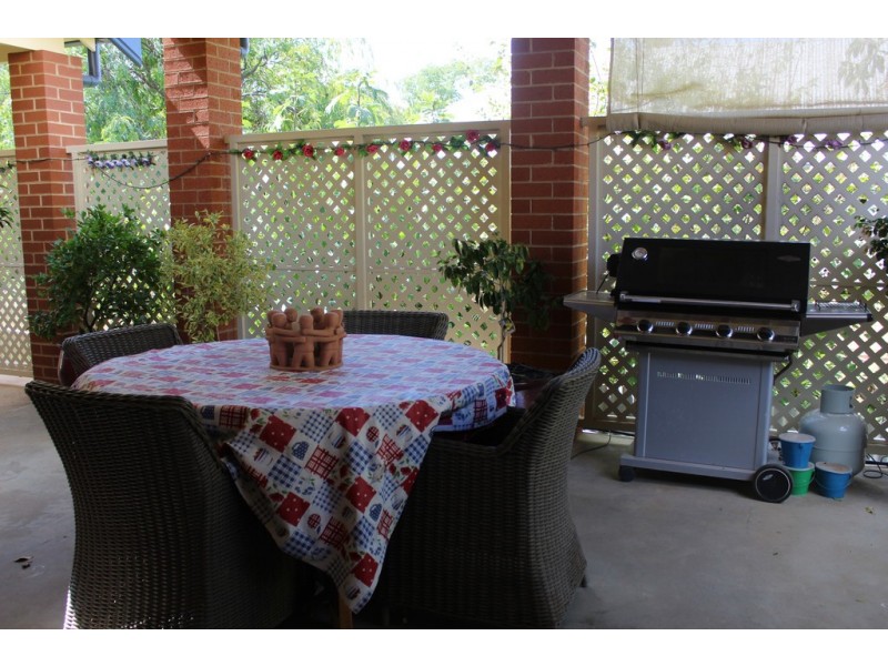 15 Gap St, Parkes NSW 2870